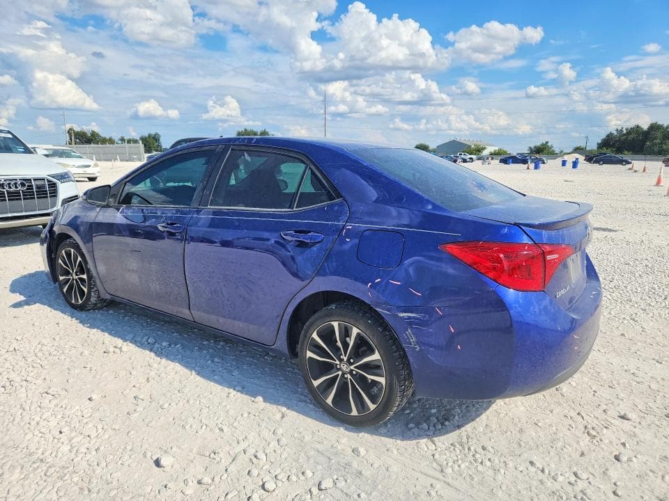 2019 TOYOTA COROLLA SE 2