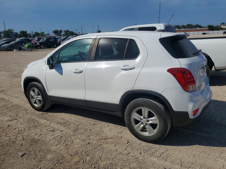 2021 CHEVROLET TRAX LS 2