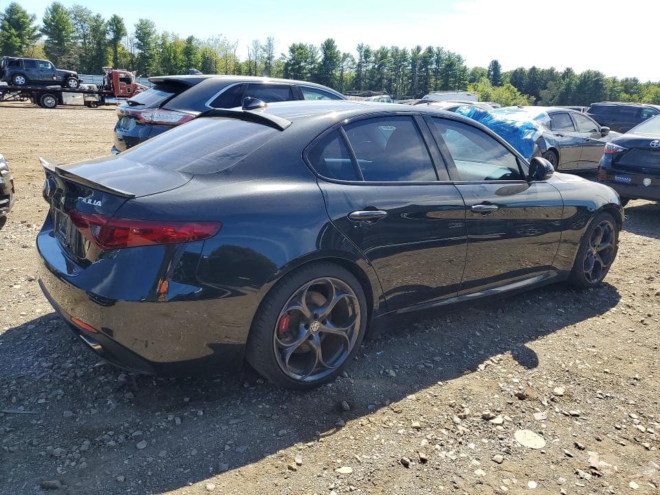 2018 ALFA ROMEO GIULIA TI 3