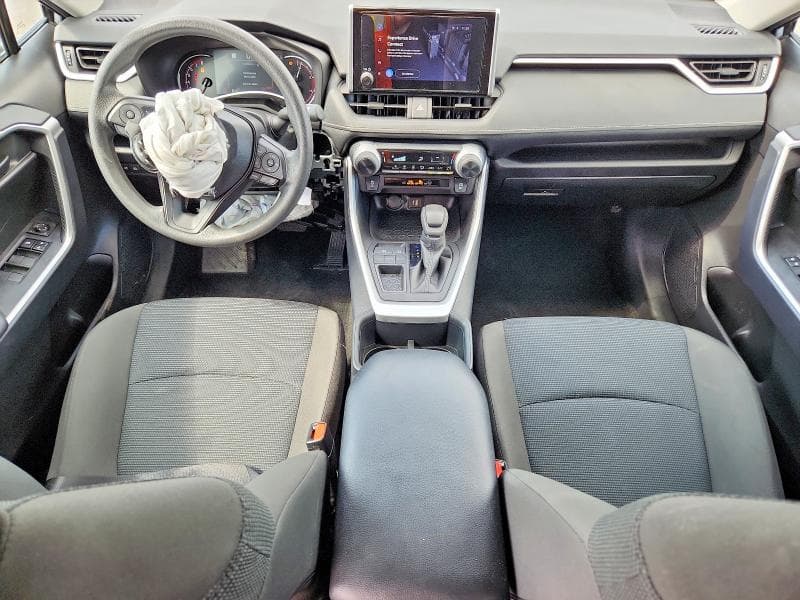 2024 TOYOTA RAV4 LE 8