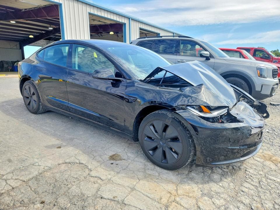 2024 TESLA MODEL 3 4