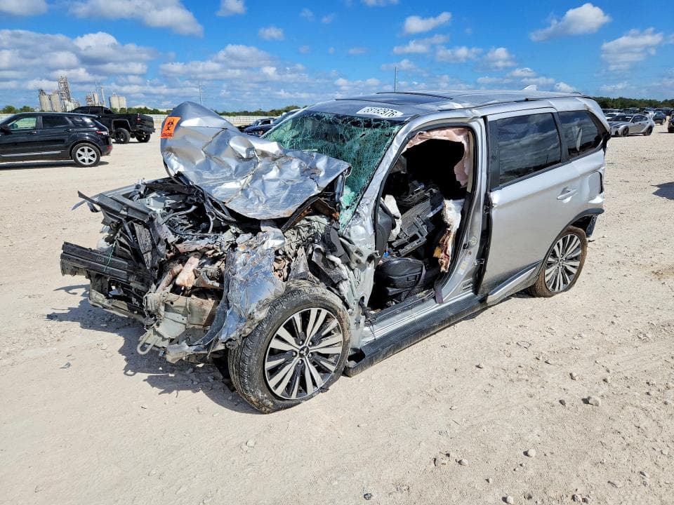 2019 MITSUBISHI OUTLANDER SE - 1