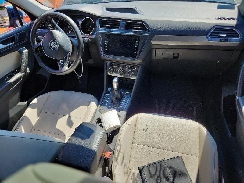 2020 VOLKSWAGEN TIGUAN SE 8