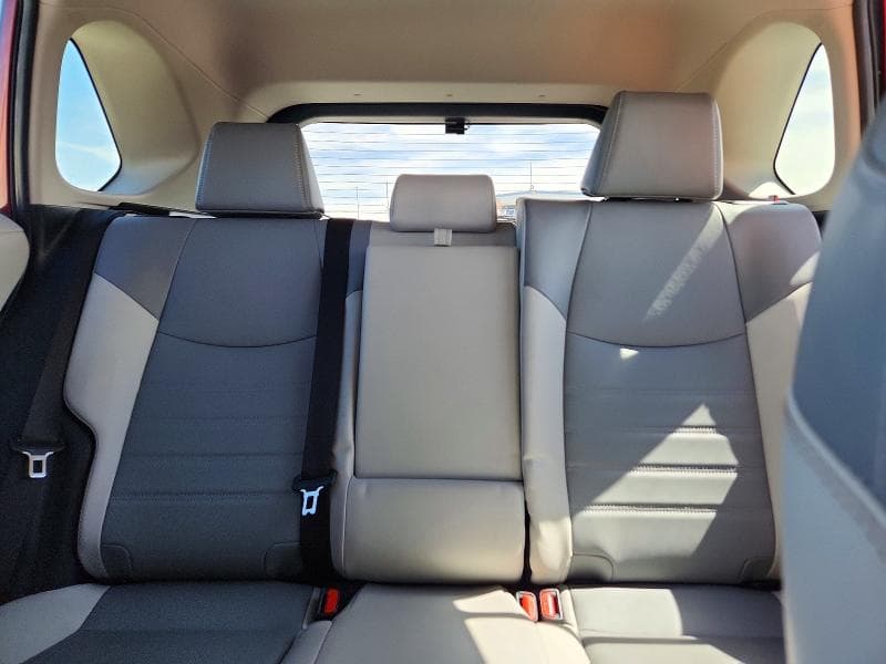 2023 TOYOTA RAV4 XLE PREMIUM 10