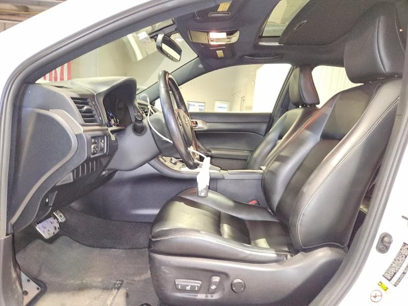 2017 LEXUS CT 200 7