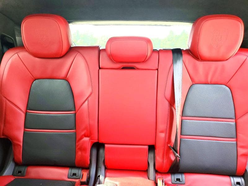 2021 PORSCHE CAYENNE GTS COUPE 10