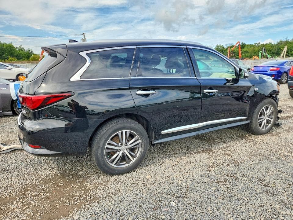 2020 INFINITI QX60 LUXE 3