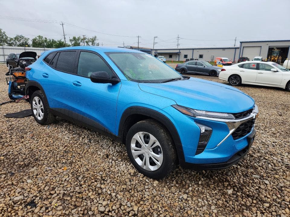 2026 CHEVROLET TRAX LS 4