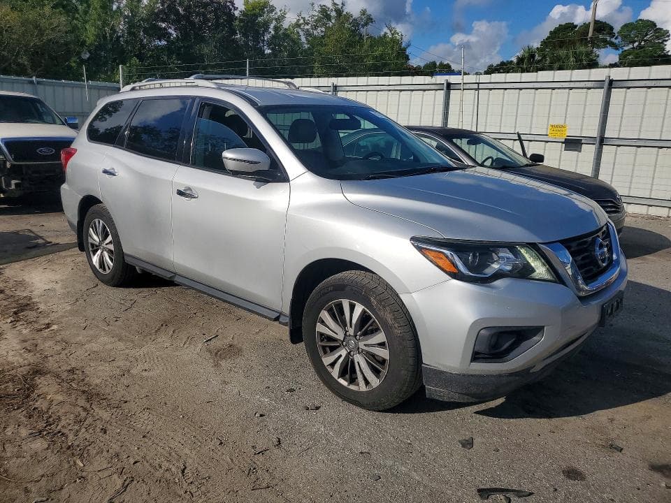 2017 NISSAN PATHFINDER SL 4