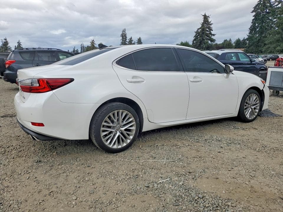 2017 LEXUS ES 350 3
