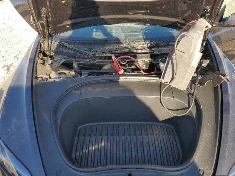 2024 TESLA MODEL 3 11