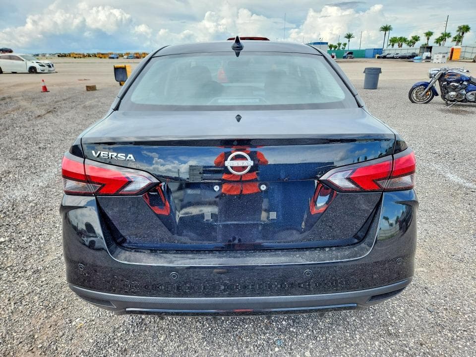 2025 NISSAN VERSA SV 6