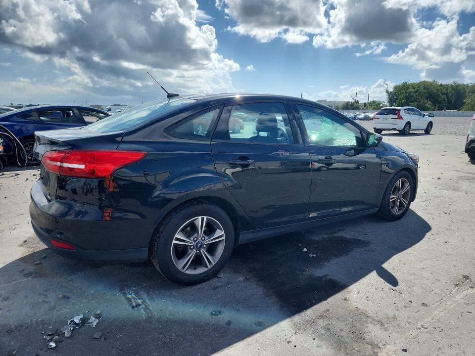 2018 FORD FOCUS SE 3