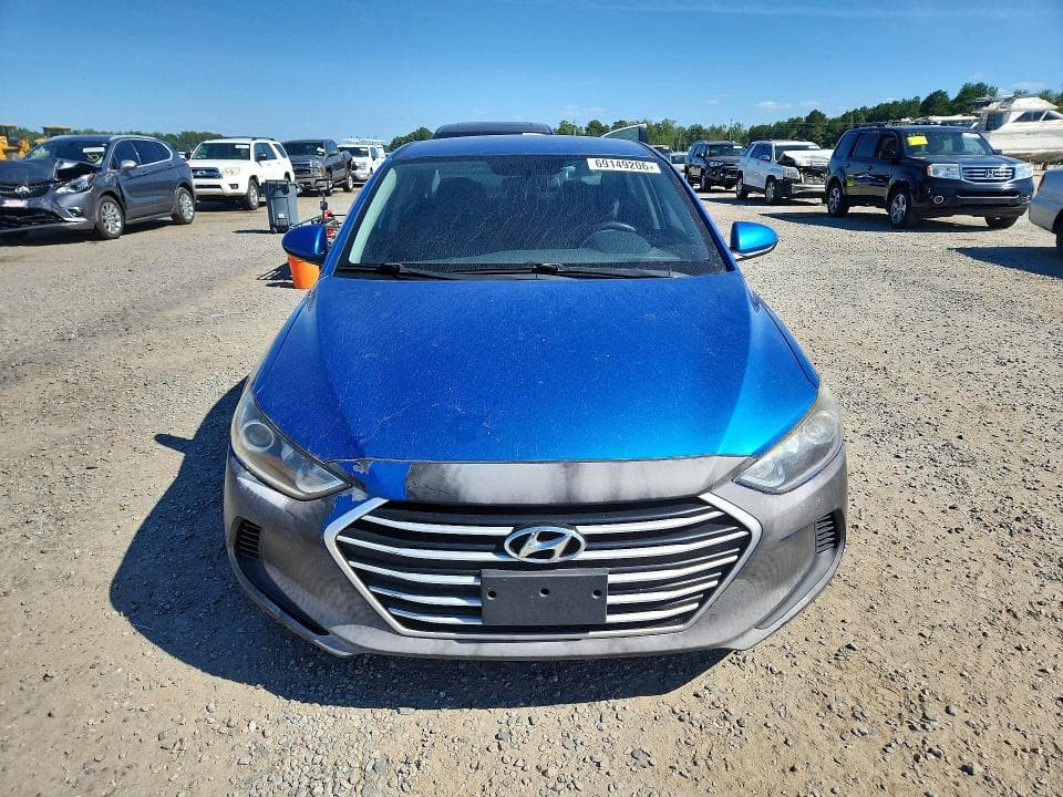 2017 HYUNDAI ELANTRA SE 5