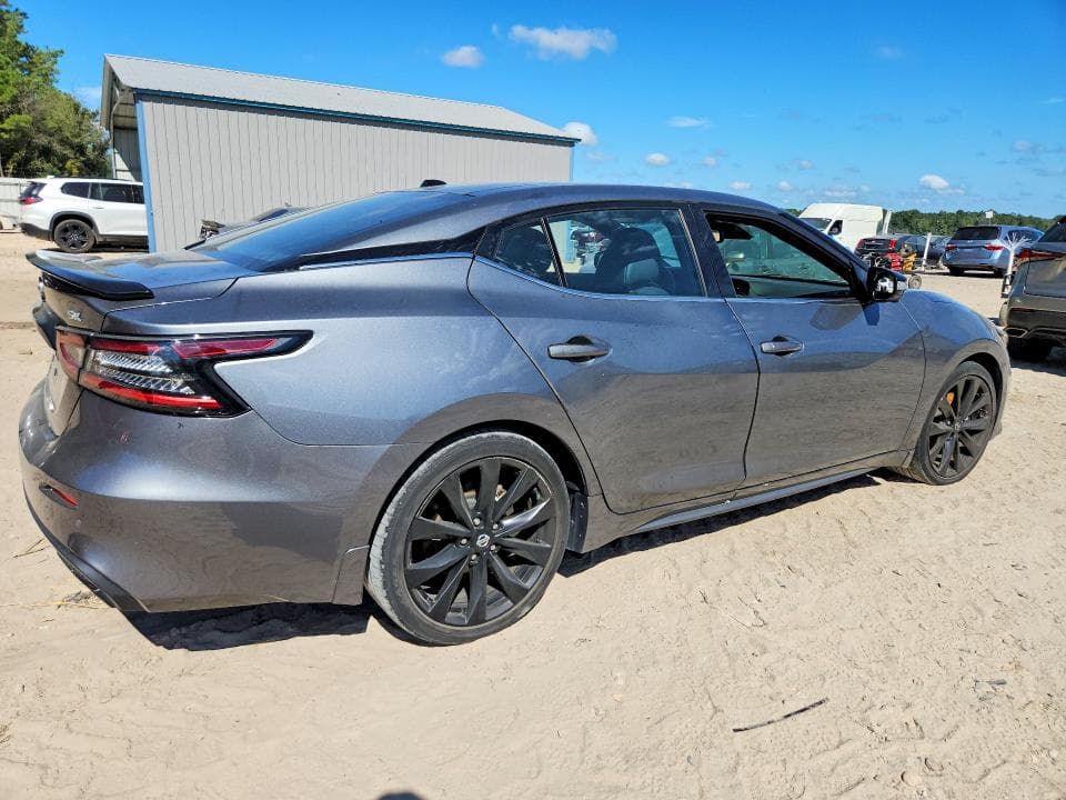 2022 NISSAN MAXIMA SR 3