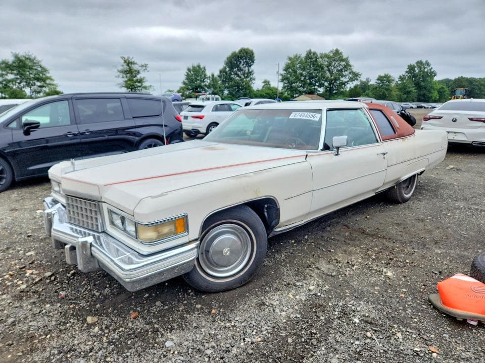 1976 CADILLAC DEVILLE