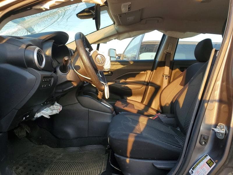2020 NISSAN VERSA S 7