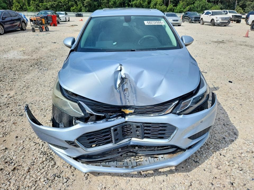 2017 CHEVROLET CRUZE LT 5