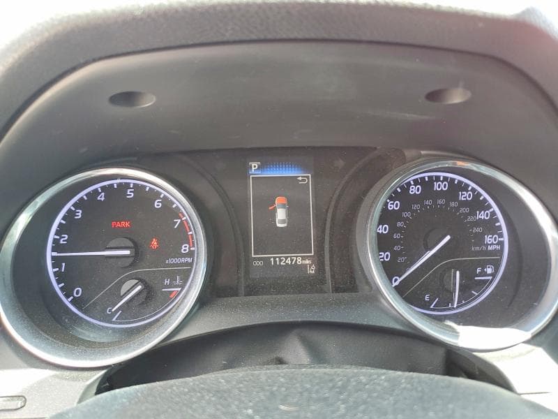 2018 TOYOTA CAMRY SE 9