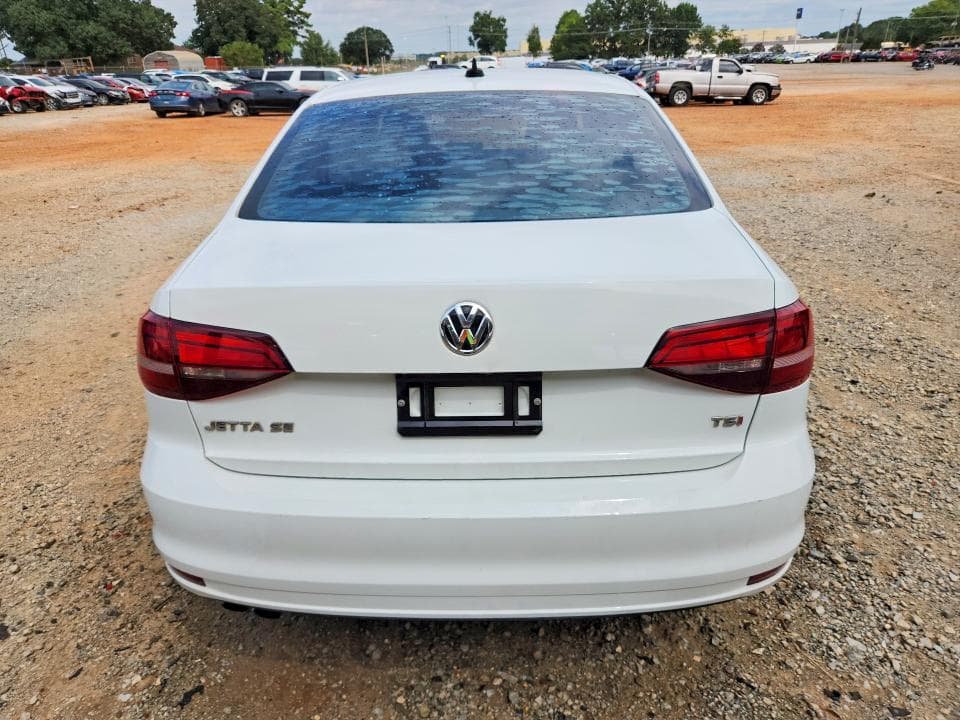 2017 VOLKSWAGEN JETTA SE 6
