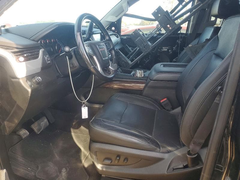 2019 GMC YUKON SLT 7