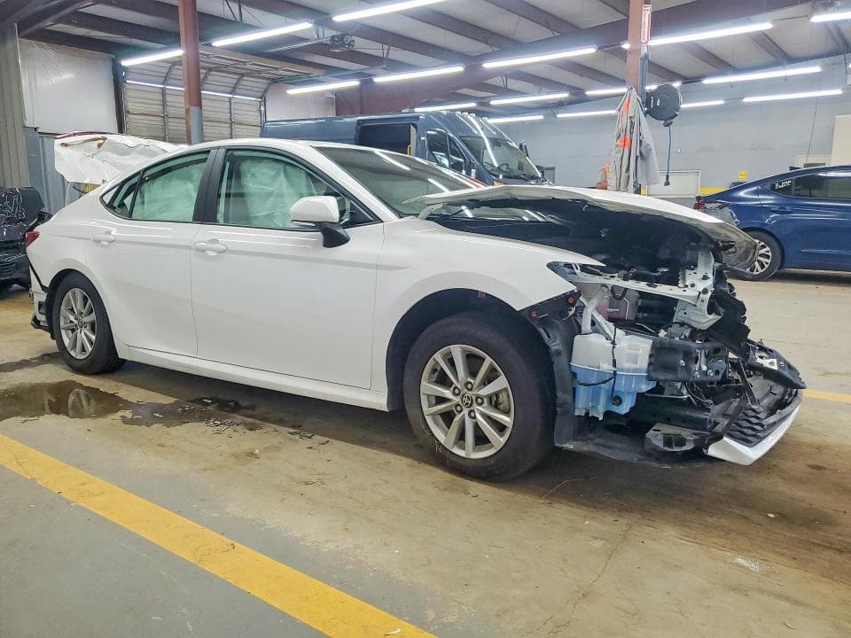 2025 TOYOTA CAMRY LE 4