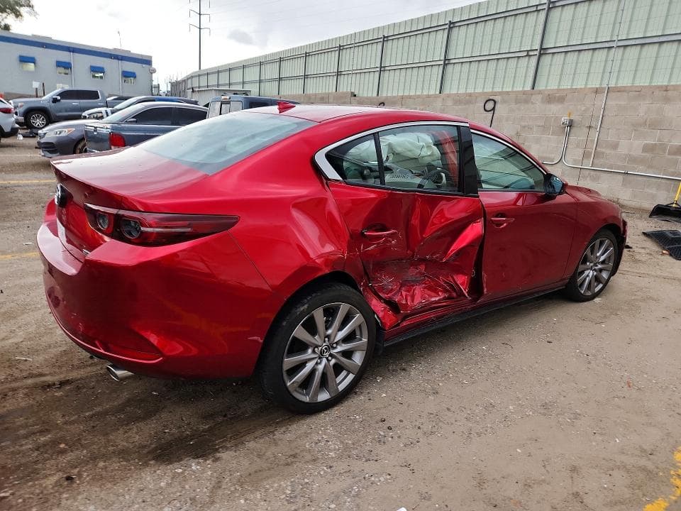 2019 MAZDA 3 PREMIUM 3