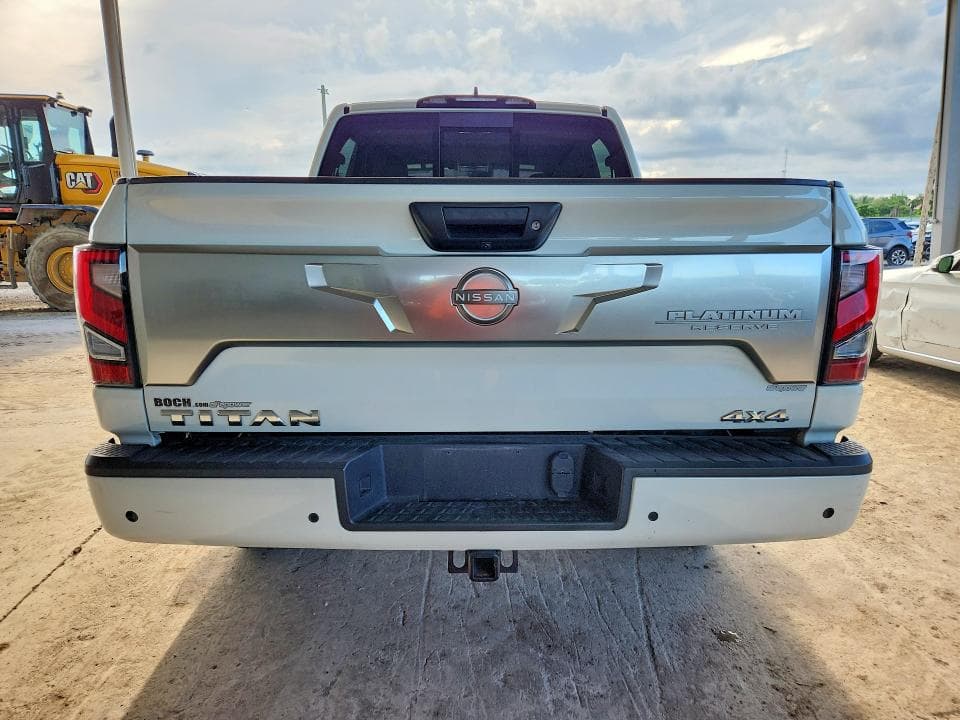 2023 NISSAN TITAN PLATINUM RESERVE 6