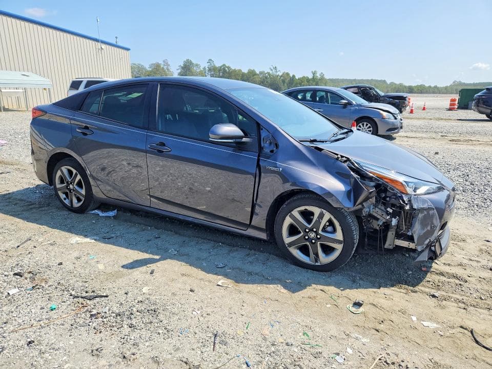 2021 TOYOTA PRIUS XLE 4