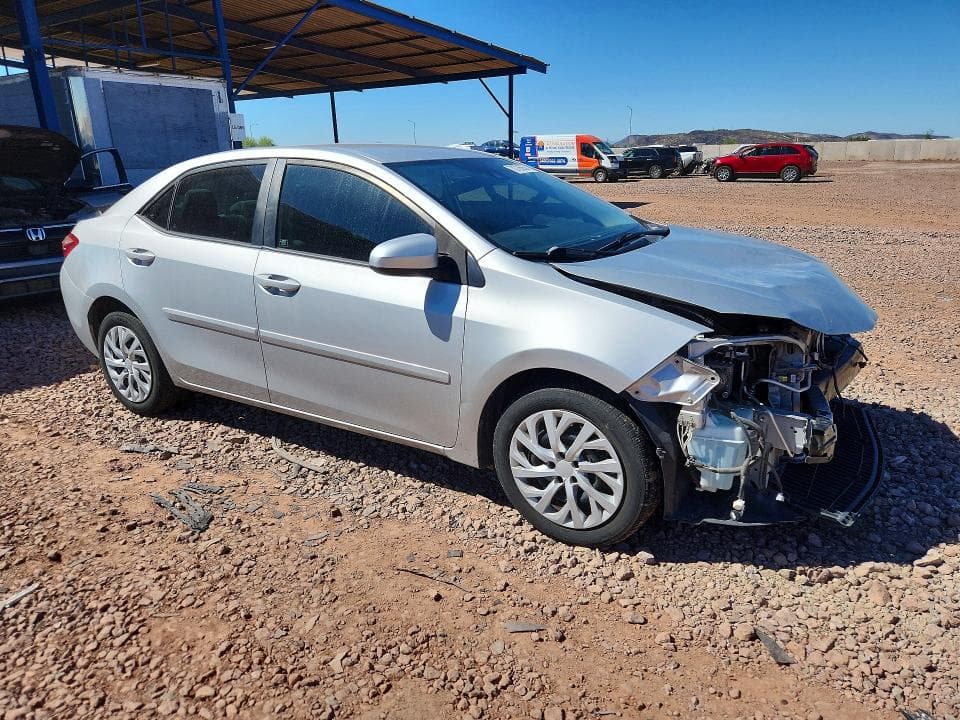 2018 TOYOTA COROLLA LE 4