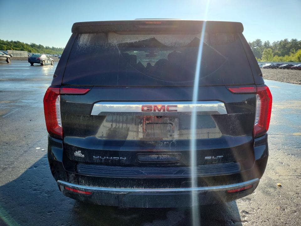 2021 GMC YUKON SLT 6