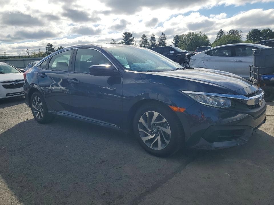 2018 HONDA CIVIC EX 4