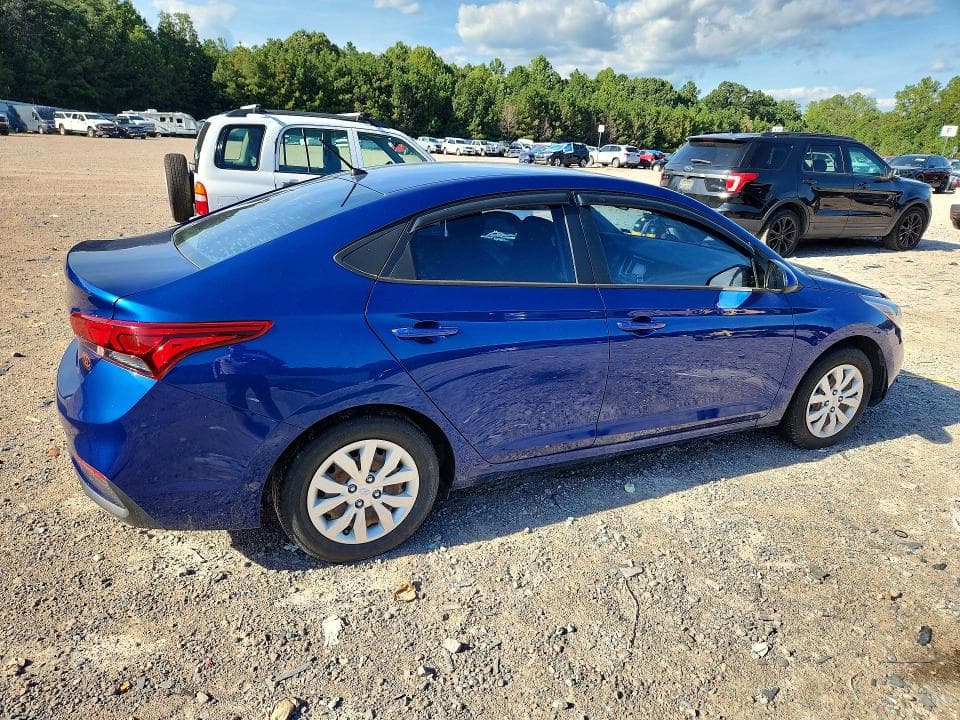 2021 HYUNDAI ACCENT SE 3