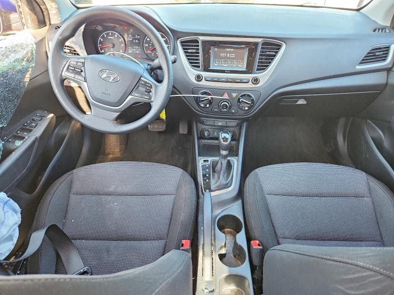 2021 HYUNDAI ACCENT SE 8