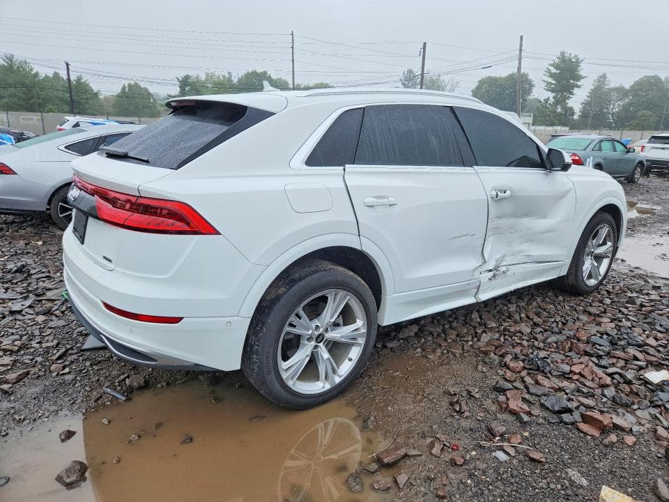 2022 AUDI Q8 PREMIUM PLUS 3