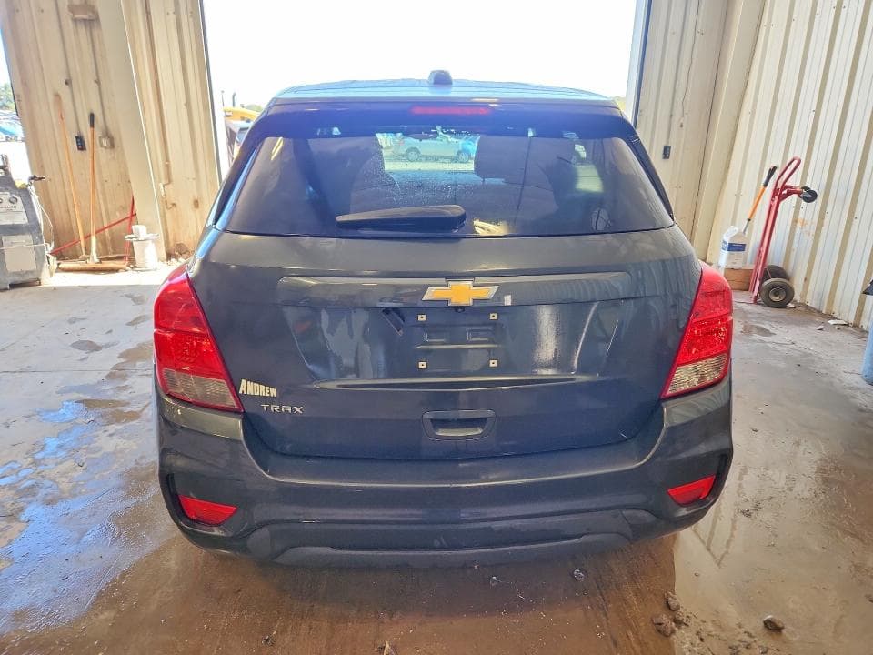 2019 CHEVROLET TRAX LS 6