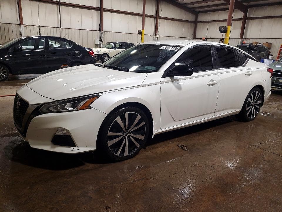 2019 NISSAN ALTIMA SR