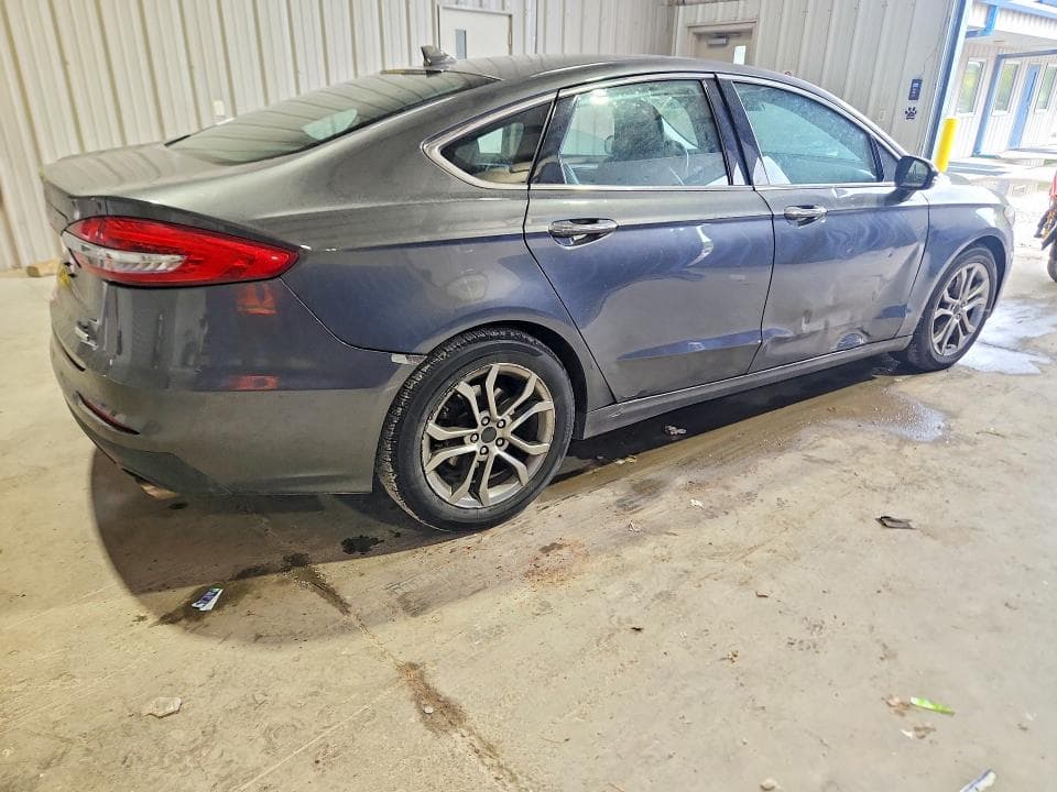 2019 FORD FUSION SEL 3