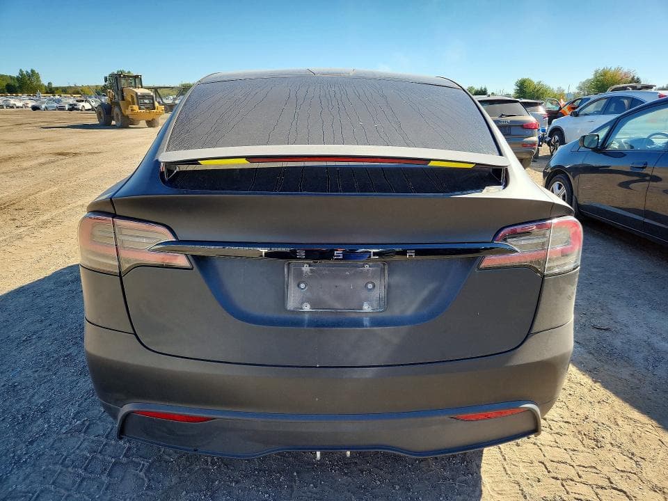 2024 TESLA MODEL X 6