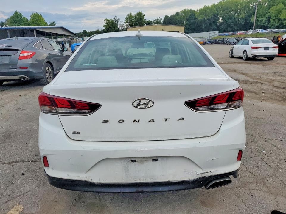 2018 HYUNDAI SONATA SE 6