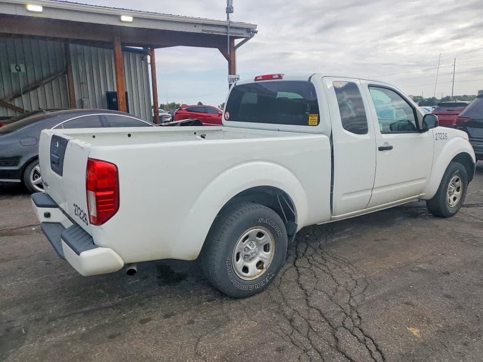 2018 NISSAN FRONTIER S 3