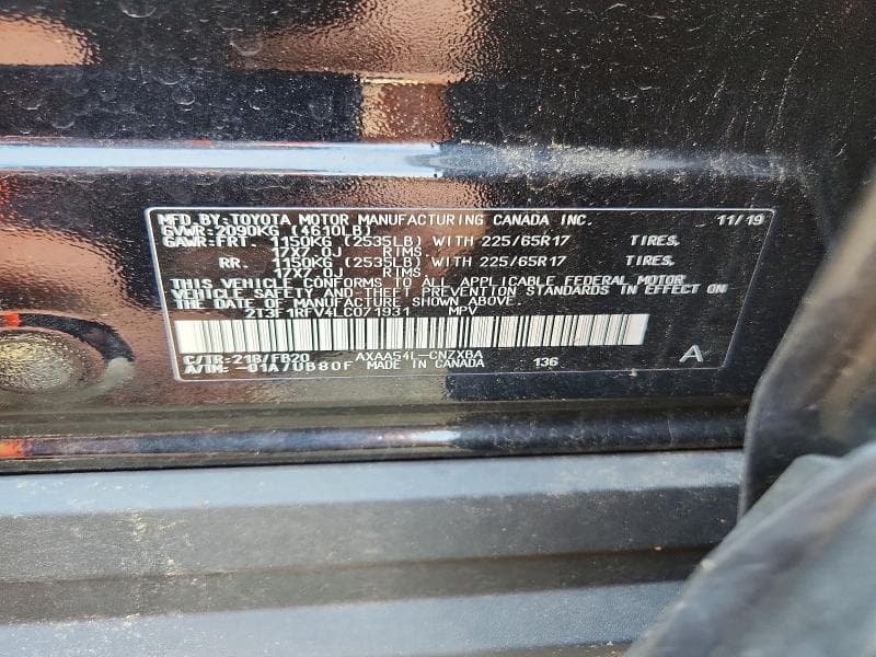 2020 TOYOTA RAV4 LE 13