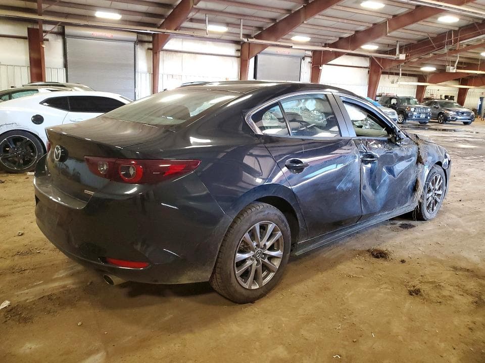 2022 MAZDA 3 3