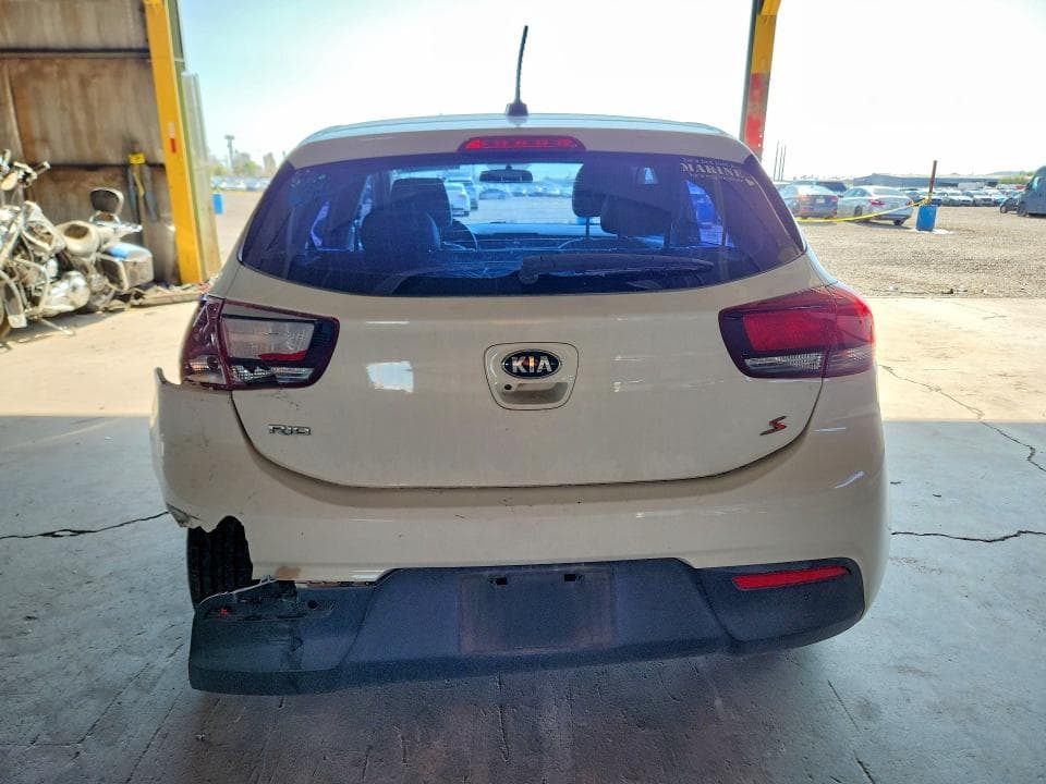 2018 KIA RIO 5-DOOR S 6