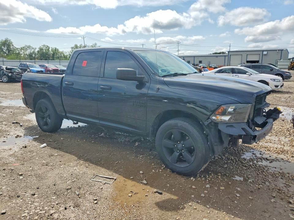 2017 RAM 1500 ST 4