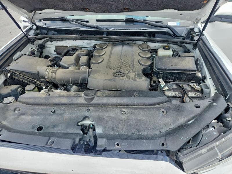 2019 TOYOTA 4RUNNER SR5 12