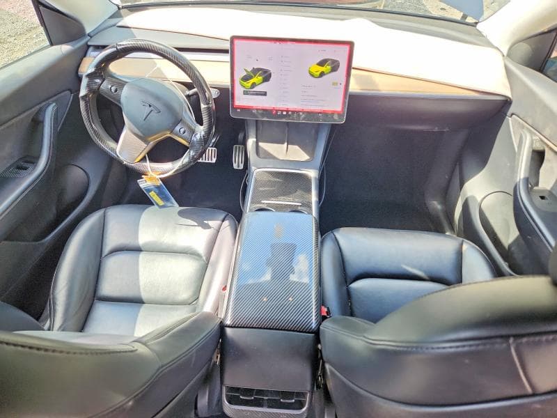 2021 TESLA MODEL Y 8