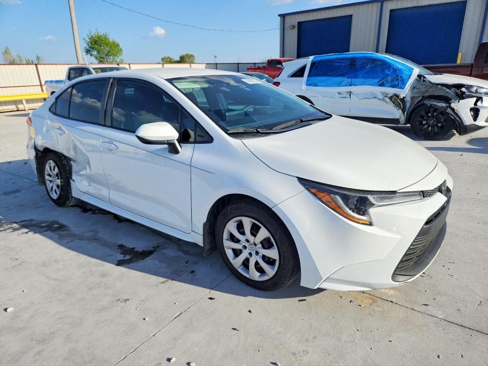2023 TOYOTA COROLLA LE 4