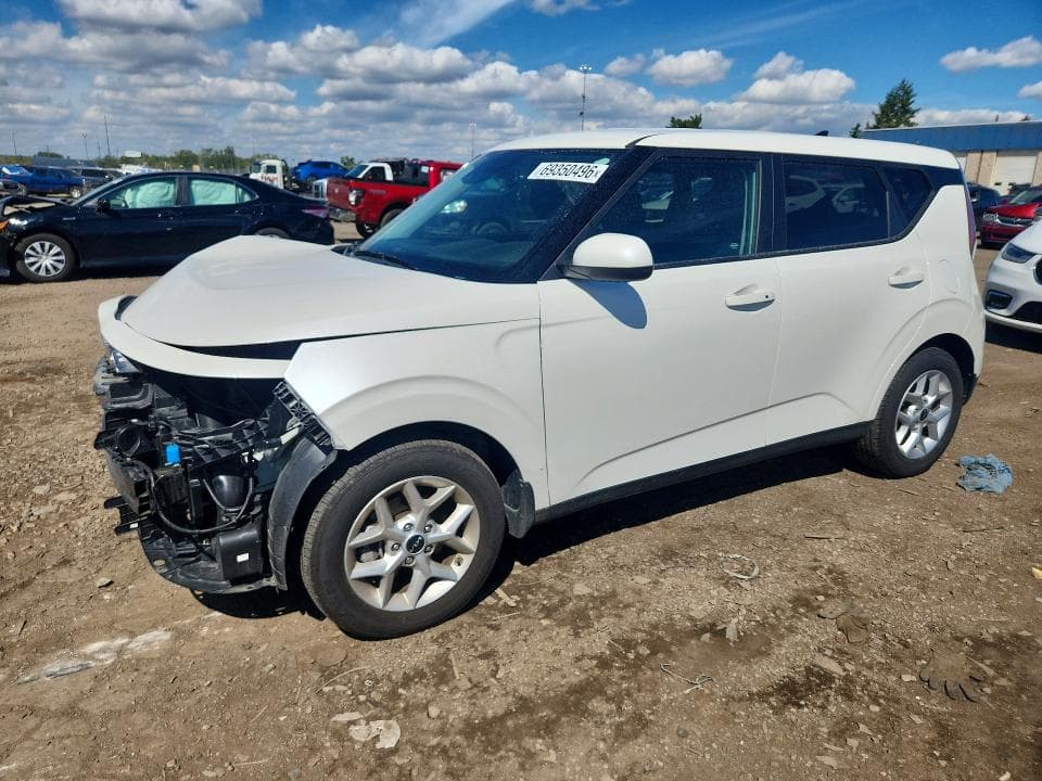 2025 KIA SOUL S
