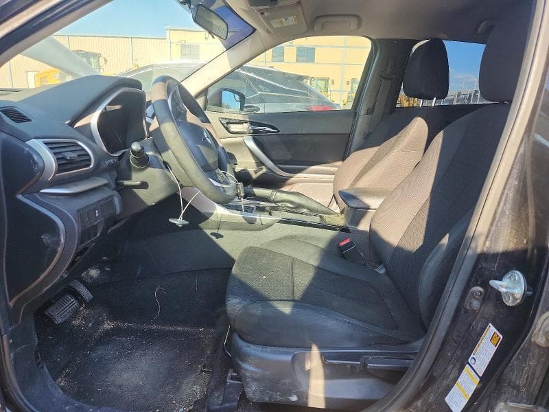 2018 MITSUBISHI ECLIPSE CROSS ES 7